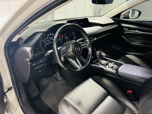Used 2022 MAZDA MAZDA3 s image 20