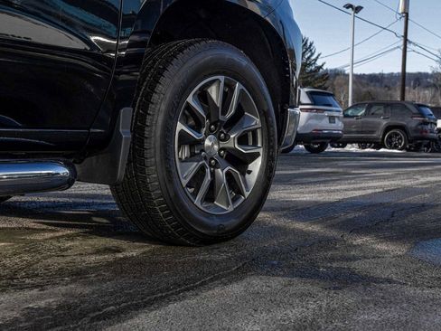 Used 2025 Chevrolet Silverado 1500 LT image 10