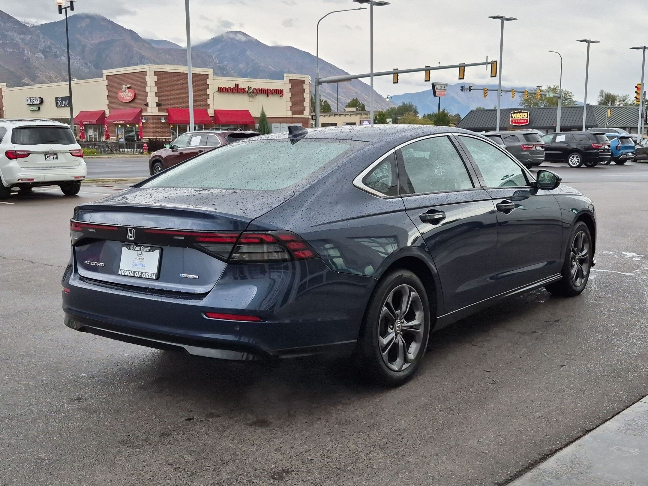 Used 2024 Honda Accord EX-L image 3