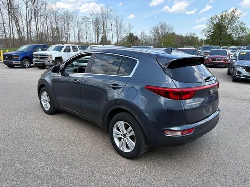 Used 2018 Kia Sportage LX w/ LX Popular Package AWD/4WD image 3
