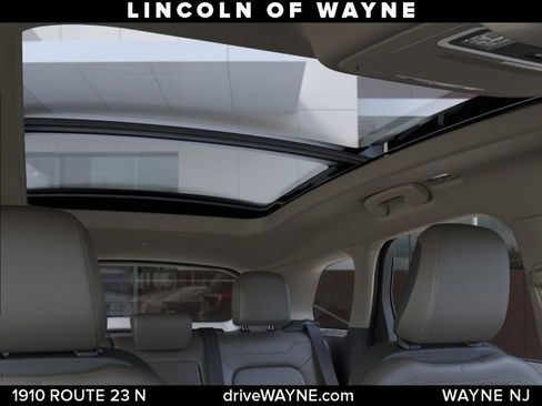 New 2026 Lincoln Corsair Grand Touring AWD/4WD image 23