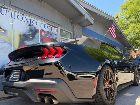 Used 2024 Ford Mustang GT Premium w/ GT Performance Package RWD image 3
