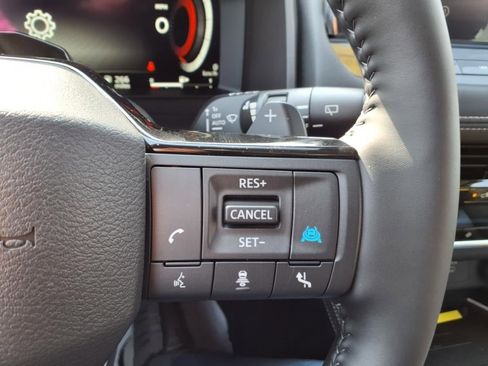 New 2025 Nissan Rogue Platinum w/ Tech Package image 31