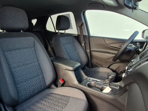 Used 2024 Chevrolet Equinox LT w/ LPO, Floor Liner Package image 4