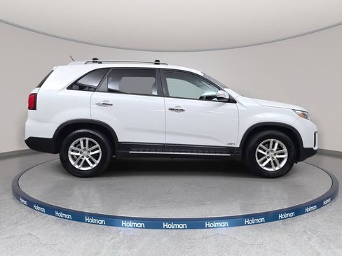 Used 2015 Kia Sorento LX AWD/4WD image 5