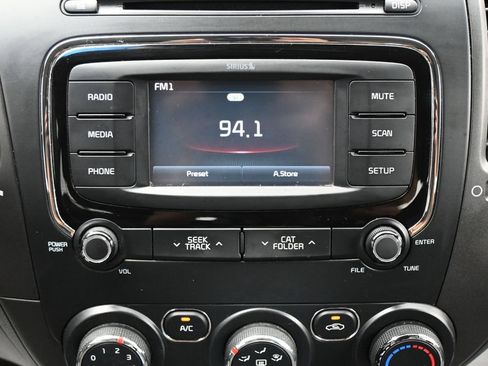 Used 2017 Kia Forte LX w/ LX Popular Package FWD image 19