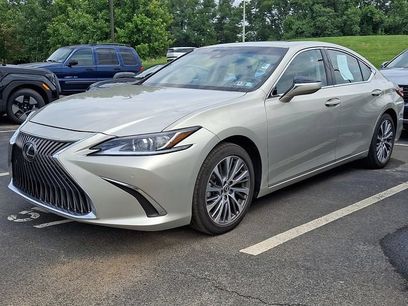 Used 2019 Lexus ES 350 w/ Premium Package