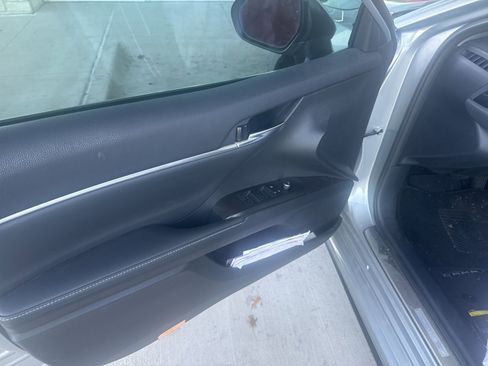 Used 2024 Toyota Camry XSE image 4