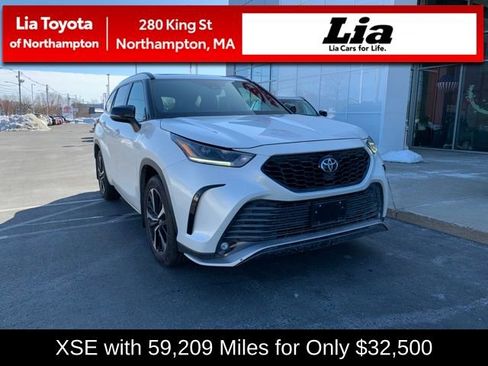 Used 2021 Toyota Highlander XSE image 1