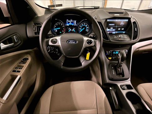 Used 2015 Ford Escape SE w/ Equipment Group 201A AWD/4WD image 5