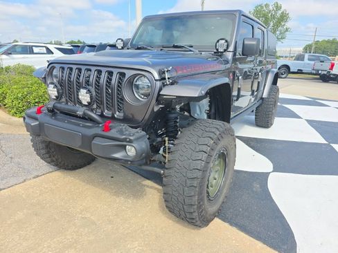 Used 2021 Jeep Gladiator Rubicon AWD/4WD image 3