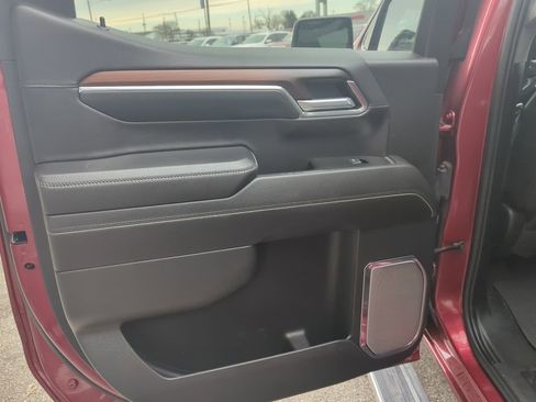 Used 2024 GMC Sierra 1500 Denali image 18