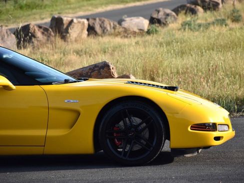 Used 2003 Chevrolet Corvette Z06 w/ Memory Package, 3 Drivers RWD image 31