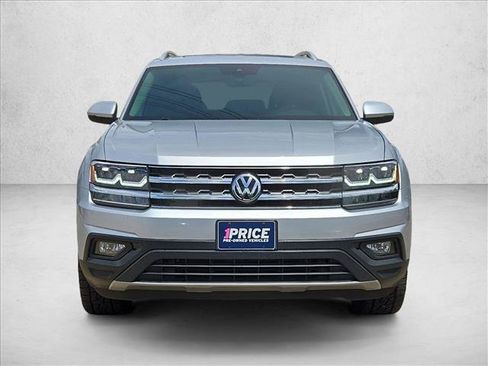 Used 2019 Volkswagen Atlas SE FWD image 2