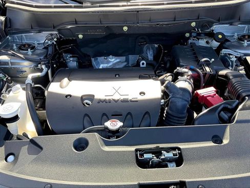Used 2022 Mitsubishi Outlander Sport LE FWD image 28
