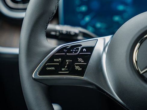 New 2026 Mercedes-Benz GLC 300 4MATIC image 28
