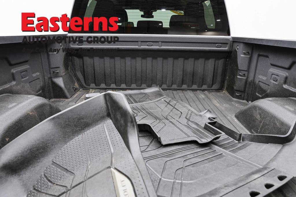 Used 2024 Chevrolet Silverado 1500 Custom w/ LPO, Dark Essentials Package AWD/4WD image 10