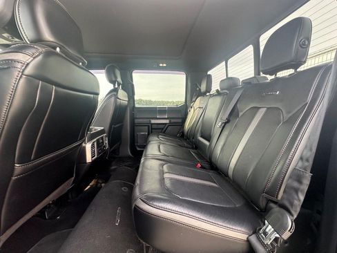 Used 2018 Ford F150 Platinum w/ Technology Package AWD/4WD image 12