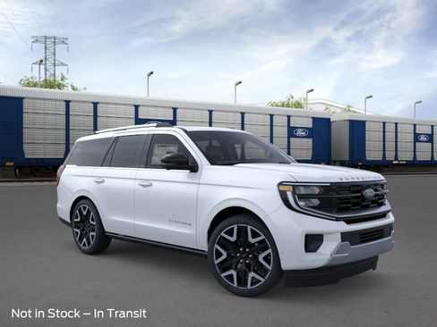 New 2026 Ford Expedition Platinum AWD/4WD image 8