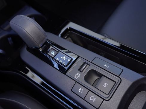 New 2026 Toyota Prius Limited image 18