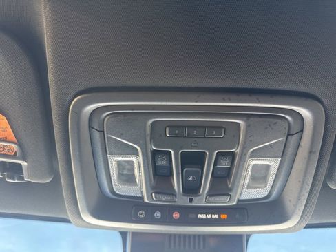 Used 2024 GMC Sierra 2500 AT4 w/ AT4 Premium Plus Package image 28