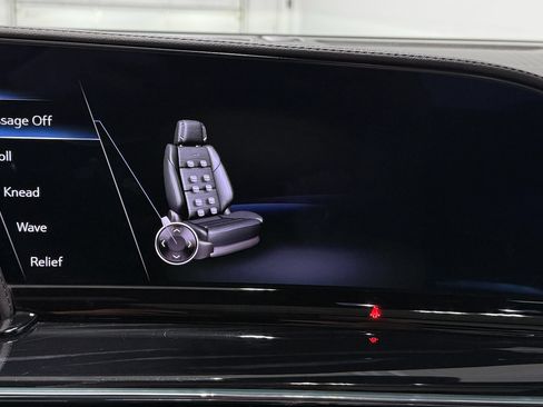 Used 2024 Cadillac Escalade V AWD/4WD image 37
