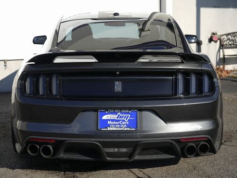 Used 2017 Ford Mustang Shelby GT350 image 6