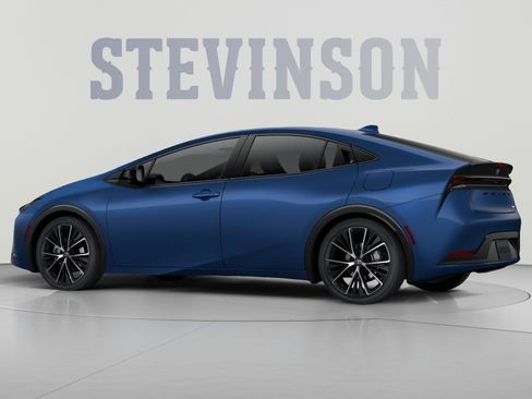 New 2027 Toyota Prius LE FWD image 5