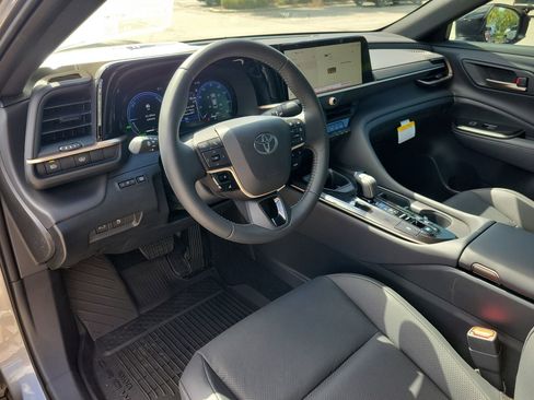 New 2026 Toyota Crown AWD/4WD image 15