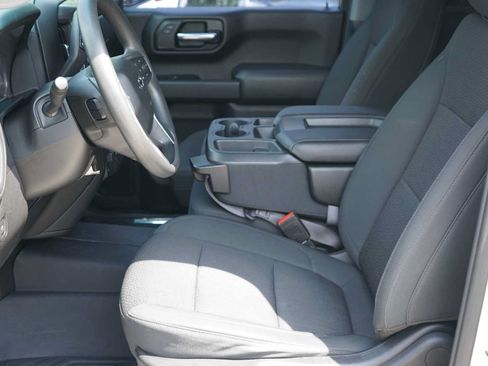 Used 2021 Chevrolet Silverado 1500 Custom Trail Boss w/ Safety Confidence Package AWD/4WD image 9