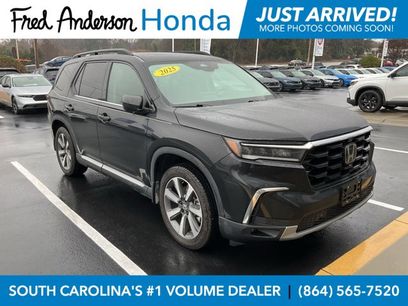 Used 2025 Honda Pilot Elite