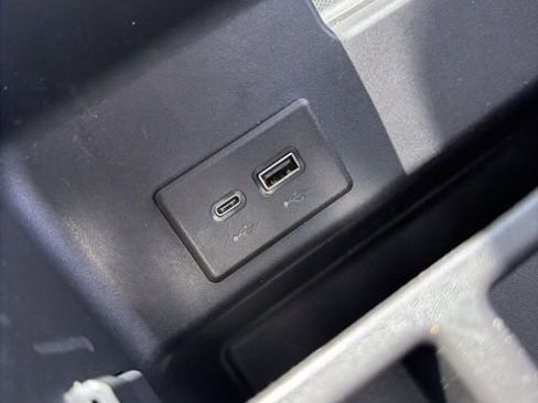 Used 2024 Chevrolet Silverado 2500 LTZ w/ LTZ Convenience Package image 39