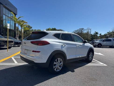 Used 2019 Hyundai Tucson SE image 4