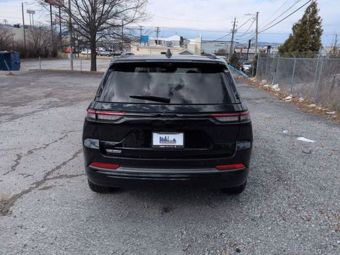 New 2026 Jeep Grand Cherokee Limited AWD/4WD image 7