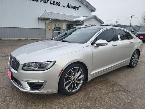 Used 2017 Lincoln MKZ Reserve w/ Luxury Package image 11