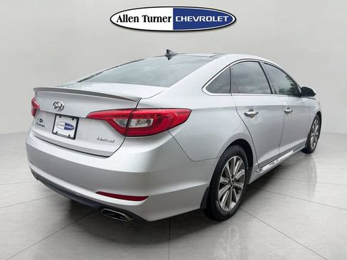 Used 2016 Hyundai Sonata Limited w/ Option Group 04 FWD image 4