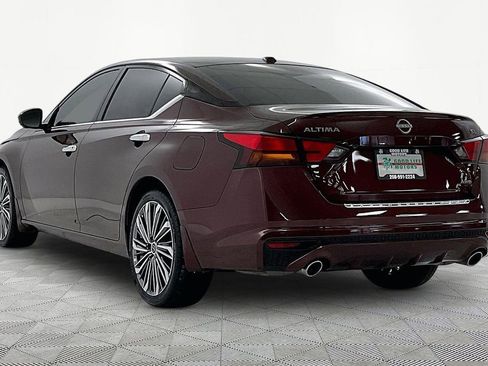 Used 2023 Nissan Altima 2.5 SL AWD/4WD image 4