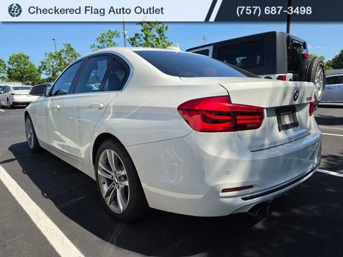 Used 2017 BMW 330i Sedan RWD image 4