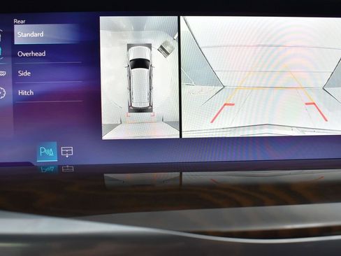 Certified 2025 Cadillac Escalade Sport Platinum image 22