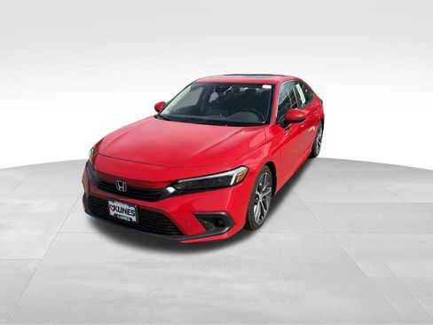 Used 2024 Honda Civic Touring image 5