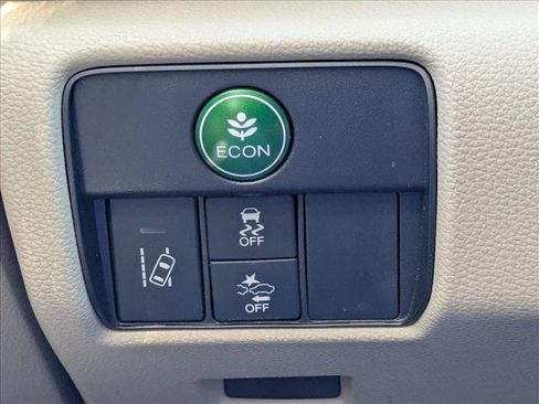 Used 2017 Honda Accord EX-L image 13