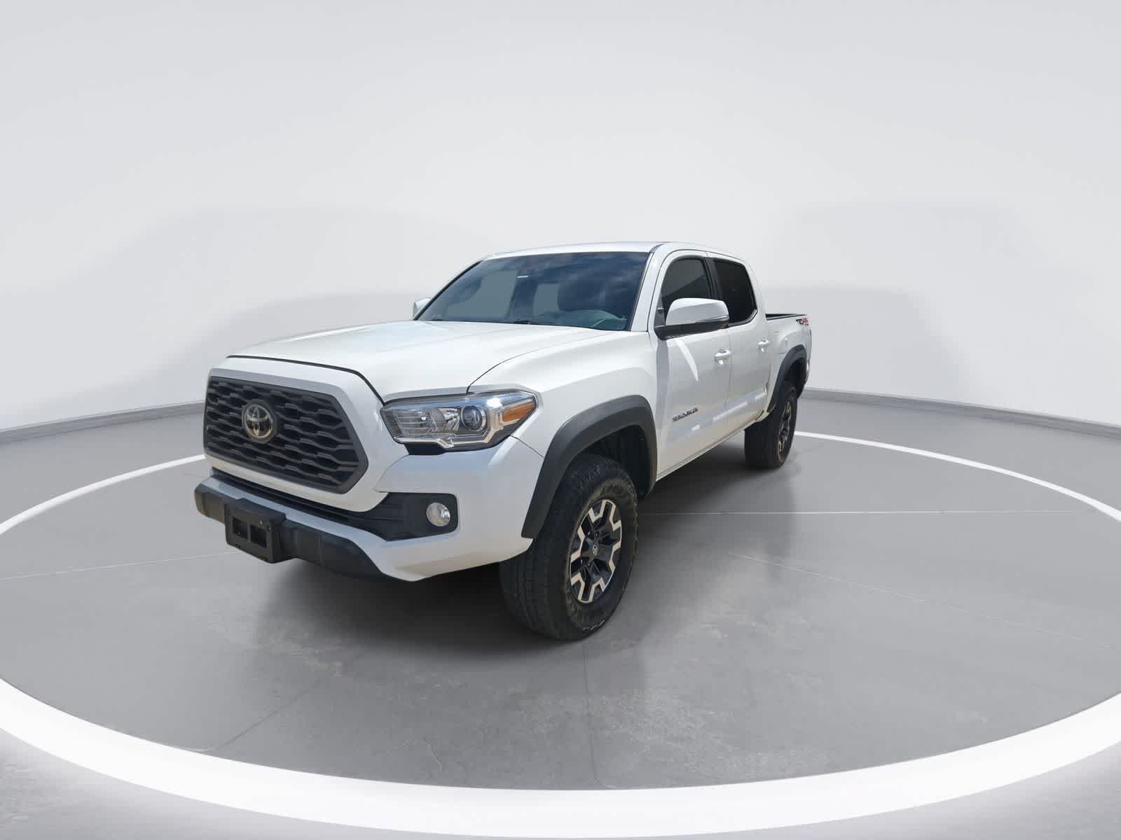 Used 2020 Toyota Tacoma TRD Off-Road AWD/4WD image 4