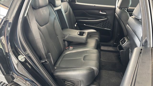 Used 2020 Hyundai Santa Fe Limited AWD/4WD image 26