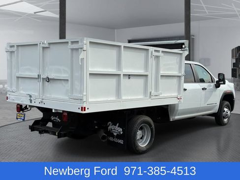 Used 2025 GMC Sierra 3500 Pro w/ Convenience Package AWD/4WD image 5