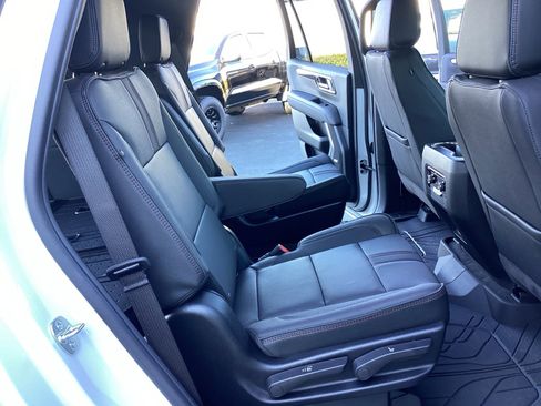 Used 2025 Chevrolet Tahoe RST w/ Comfort Package image 19