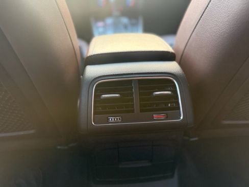 Used 2016 Audi Q5 2.0T Premium Plus w/ Premium Plus Package image 14