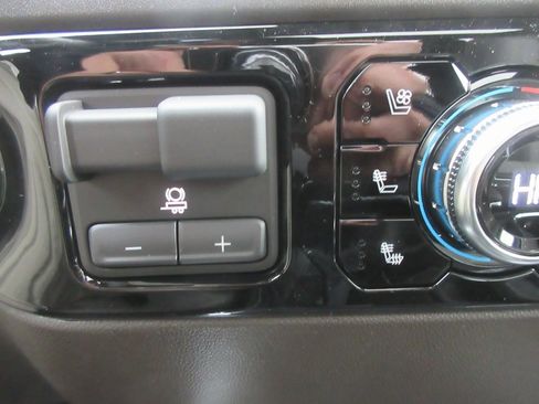 New 2026 GMC Sierra 1500 SLT w/ SLT Premium Plus Package image 21