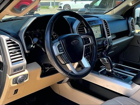 Used 2016 Ford F150 Lariat w/ Equipment Group 501A Mid RWD image 14