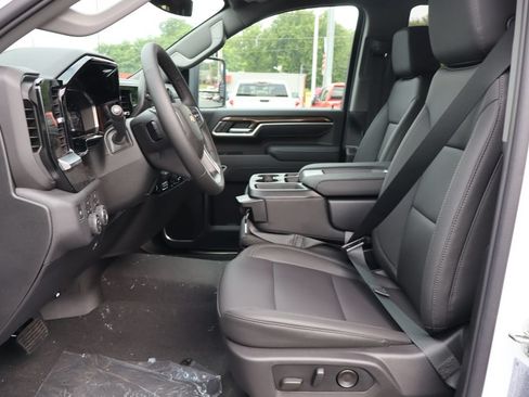 New 2026 Chevrolet Silverado 3500 LT w/ Leather Package AWD/4WD image 5