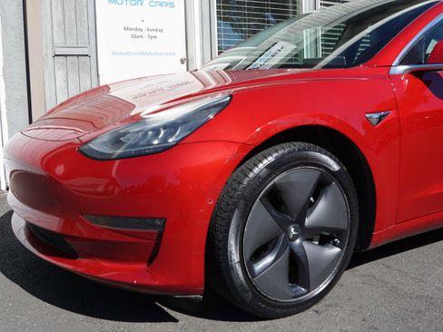 Used 2018 Tesla Model 3 Mid Range RWD image 20